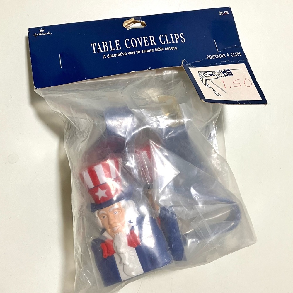 Vintage NWT Hallmark Patriotic Uncle Sam Table Cover Clips